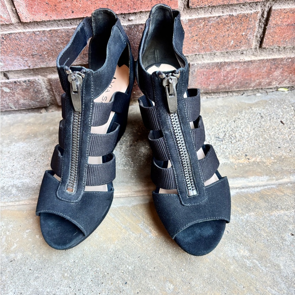 Via Spiga Black Heeled Wedge Platform Sandals with Zipper Closure